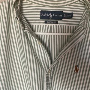 Polo Ralph Lauren Green Striped Oxford Custom Fit
Size S
